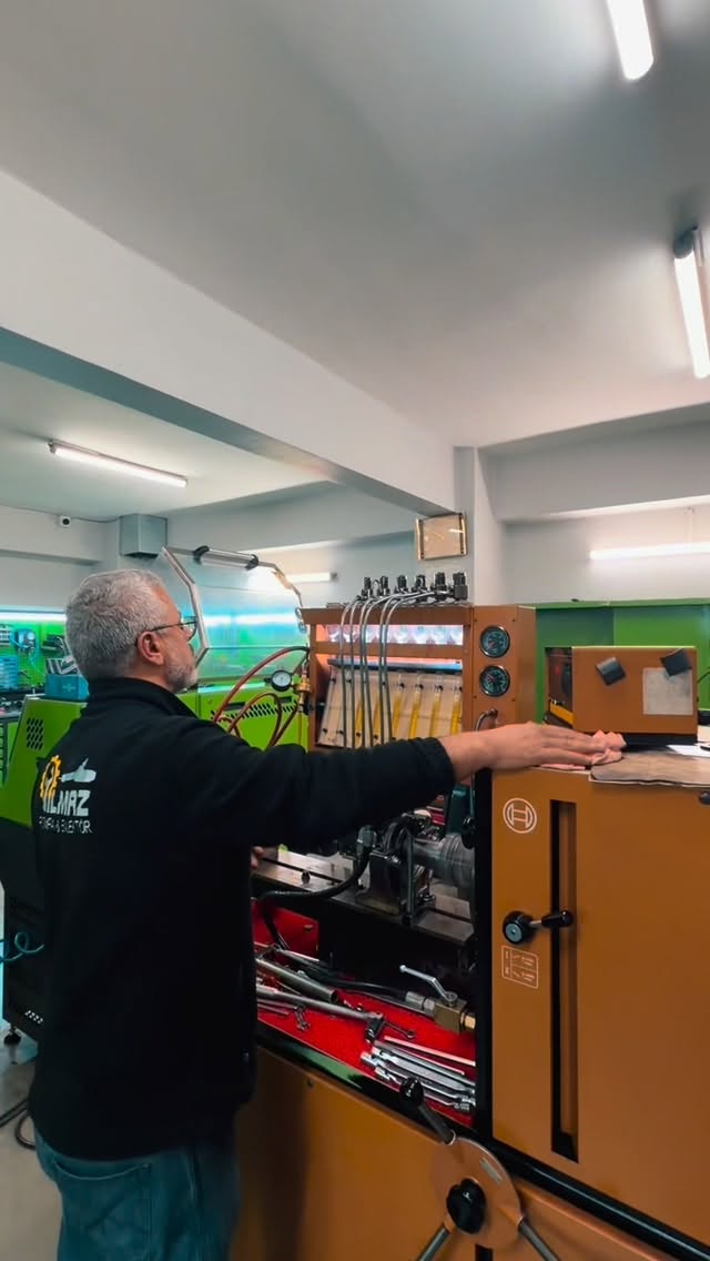 Yılmaz Pompa atölyesinde pompa test işlemi